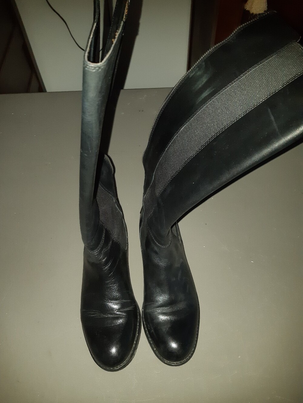 Black Women's Knee-High Leather Boots